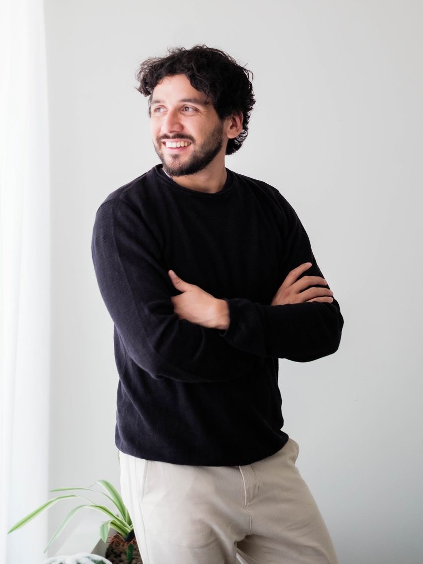 Mateo Leon, co-founder Kaveau, brand and creative.